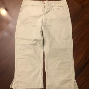 Woolrich Capri pants